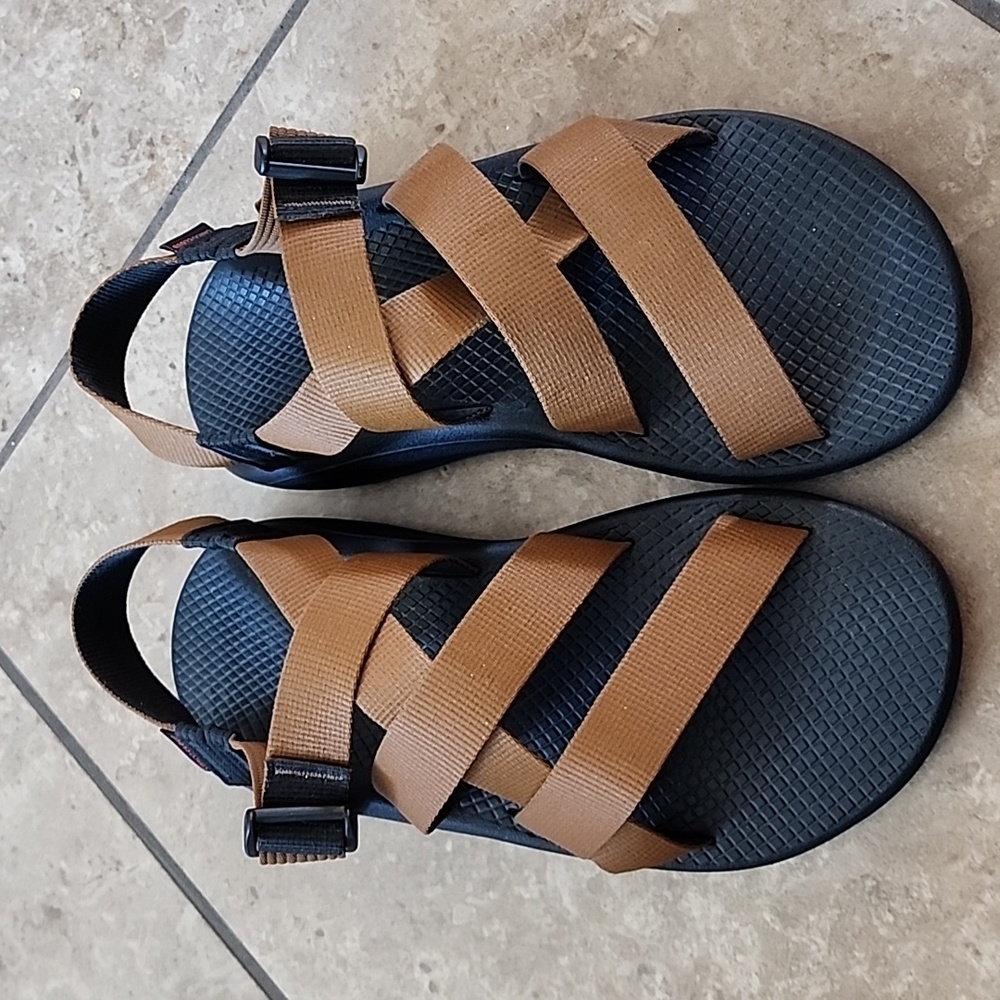 Chaco Men's Banded Cloud Sandal Cognac Black